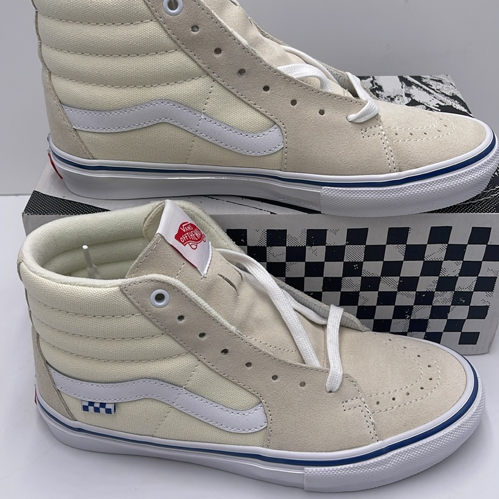 Vans Skate Sk8-Hi Sneakers in Off White - Picture 2 of 16